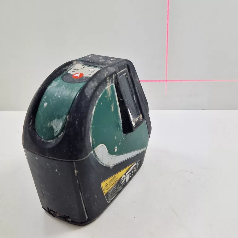 laser-bosch-universal-level-3-dokladnosc-pomiaru-05