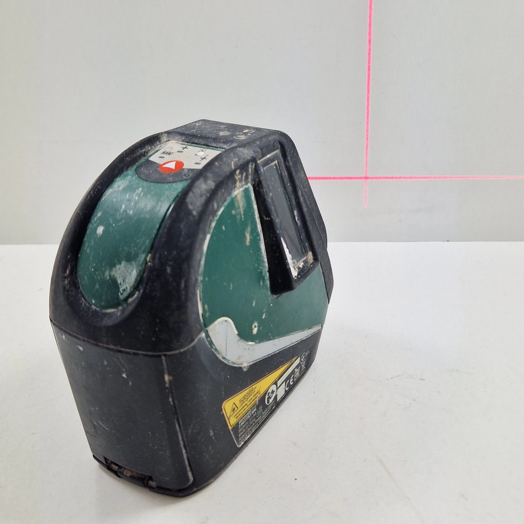 laser-bosch-universal-level-3-dokladnosc-pomiaru-05