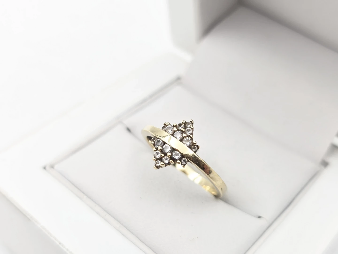 sliczny-zloty-pierscionek-333-r-13-stan-11323-2