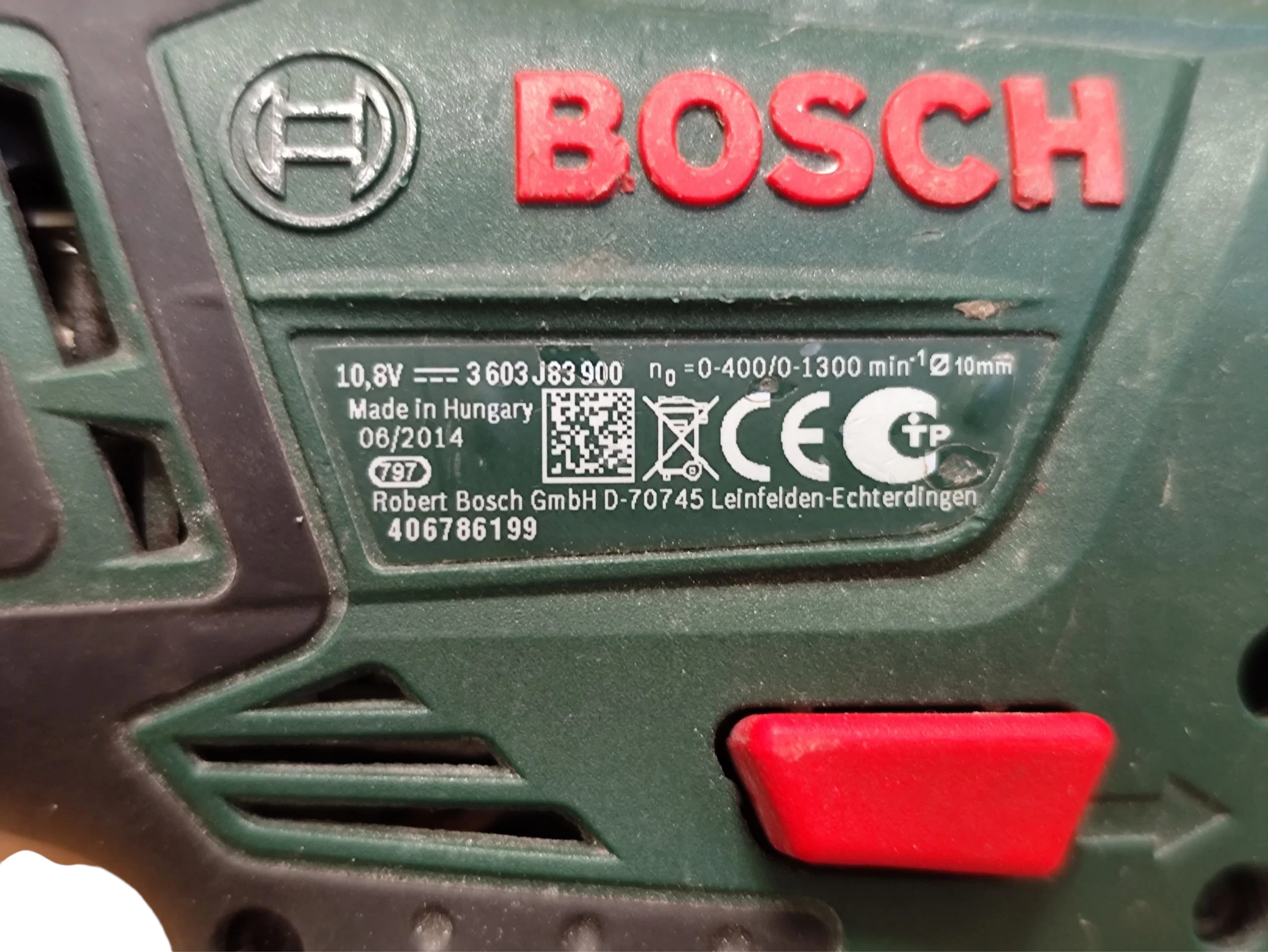 wkretarka-bosch-psb-108-li-2-ladowarka-napiecie-v-128551-3