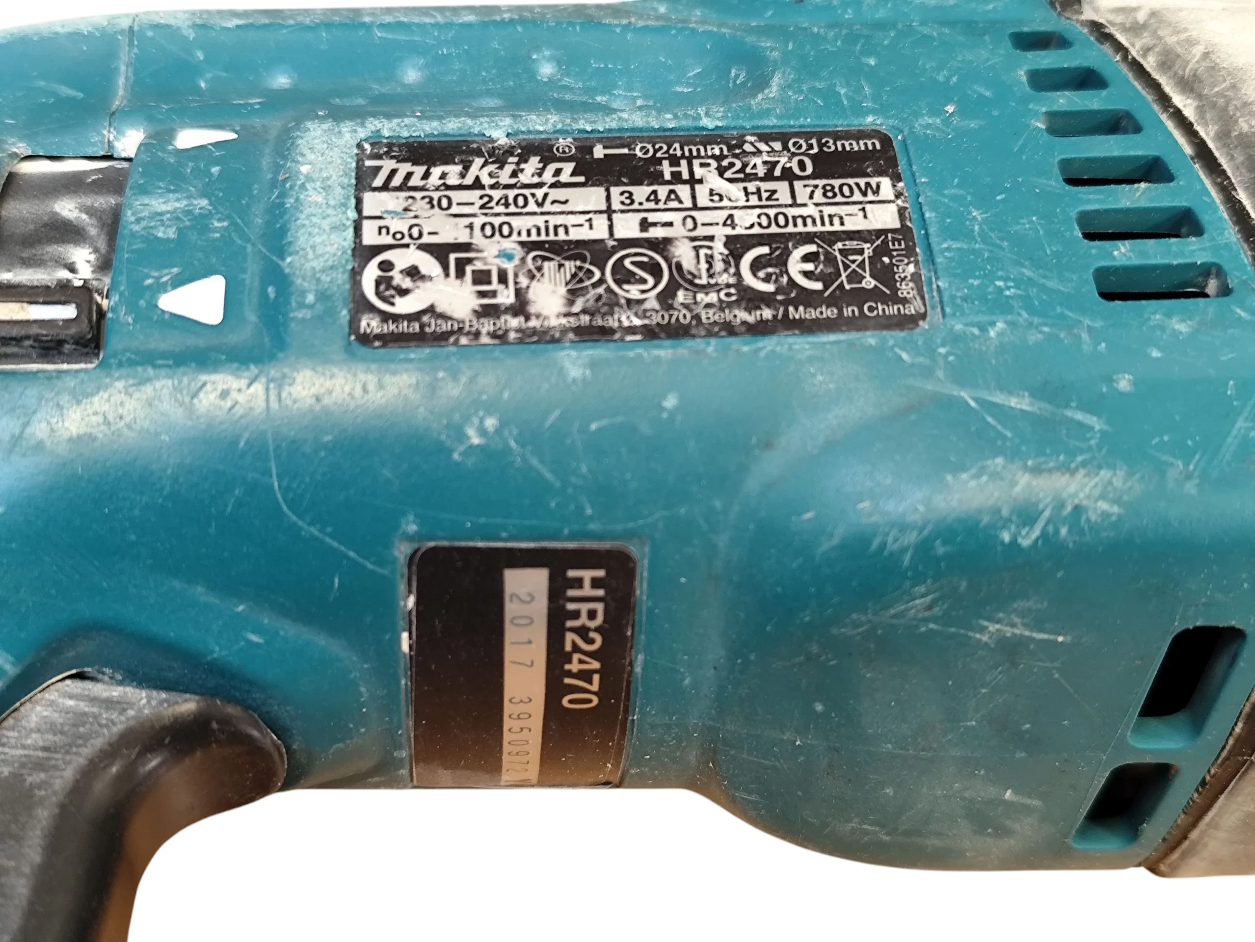 mlotowiertarka-makita-hr2470-walizka-ean-gtin-088381042819