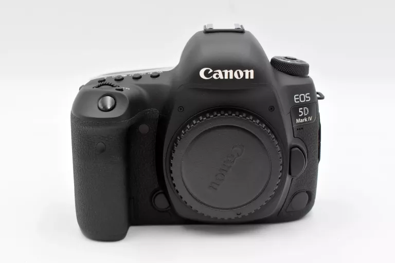 lustrzanka-canon-eos-5d-mark-iv-korpus-pudelko-rozdzielczosc-3040