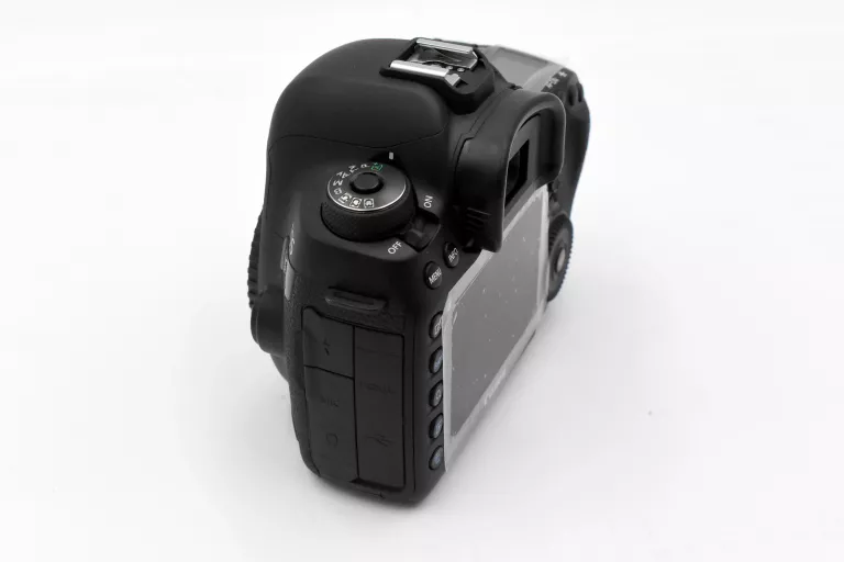 lustrzanka-canon-eos-5d-mark-iv-korpus-pudelko-jakosc-video-206962-228950