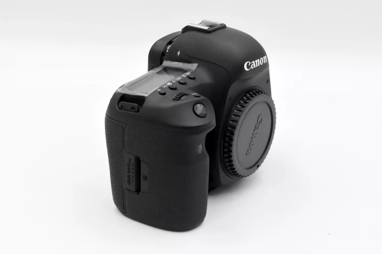 lustrzanka-canon-eos-5d-mark-iv-korpus-pudelko-w-zestawie-814-1