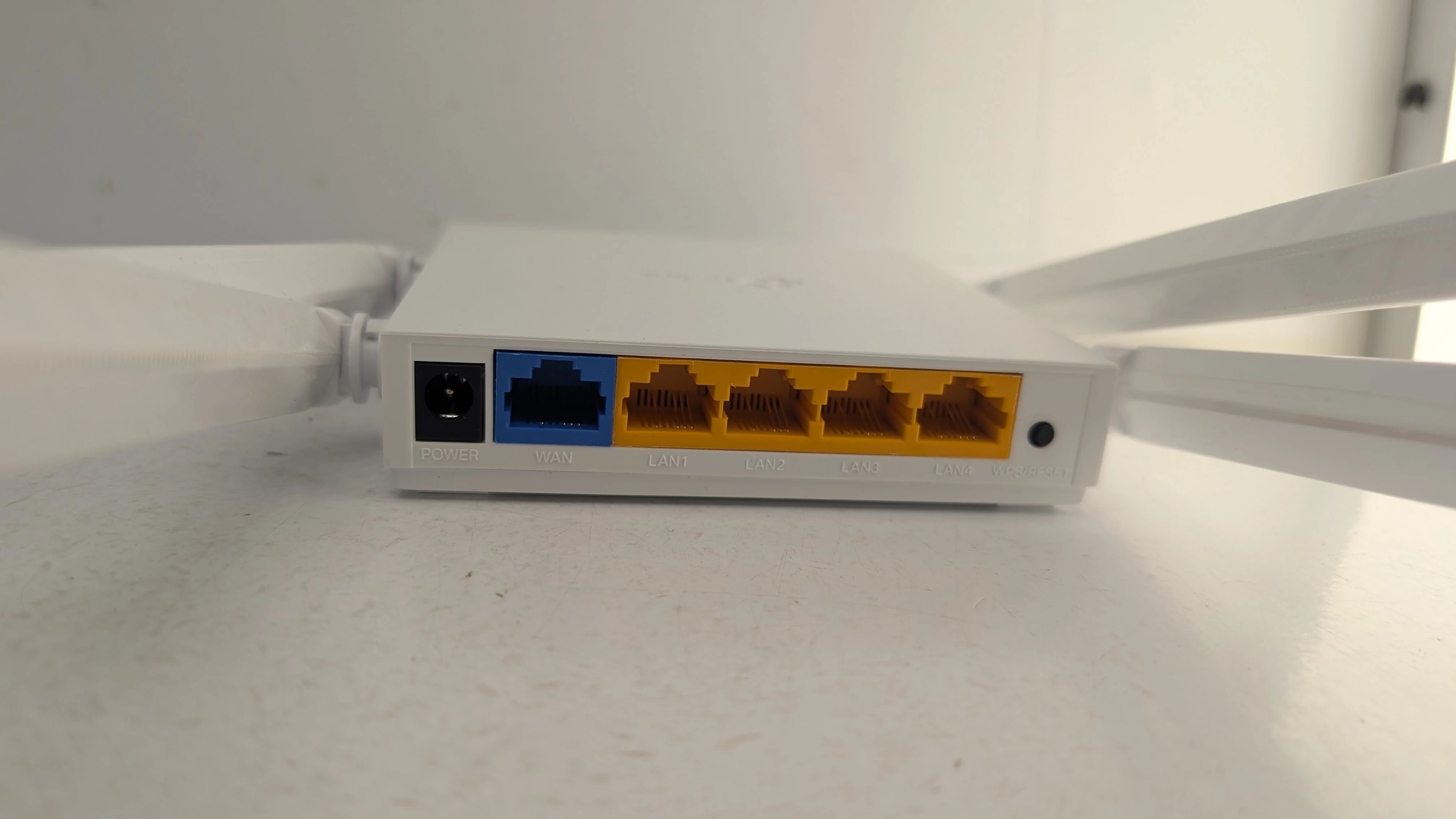 router-tp-link-ac750-archer-c24-stan-11323-2