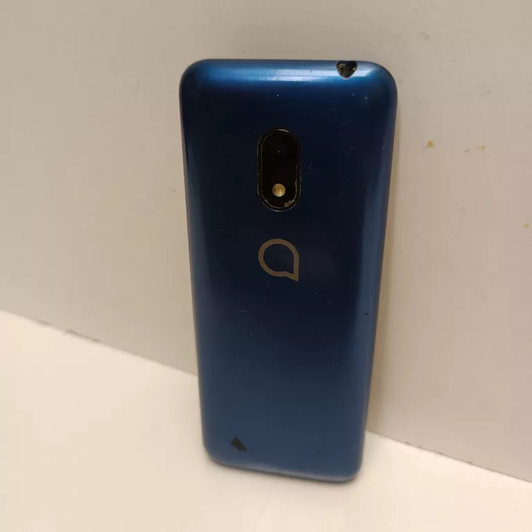 telefon-alcatel-2003d-przekatna-ekranu-400