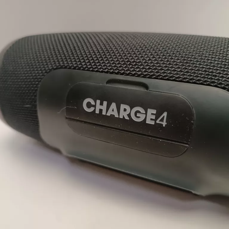 glosnik-jbl-charge-4-zasilanie-209202-1769478