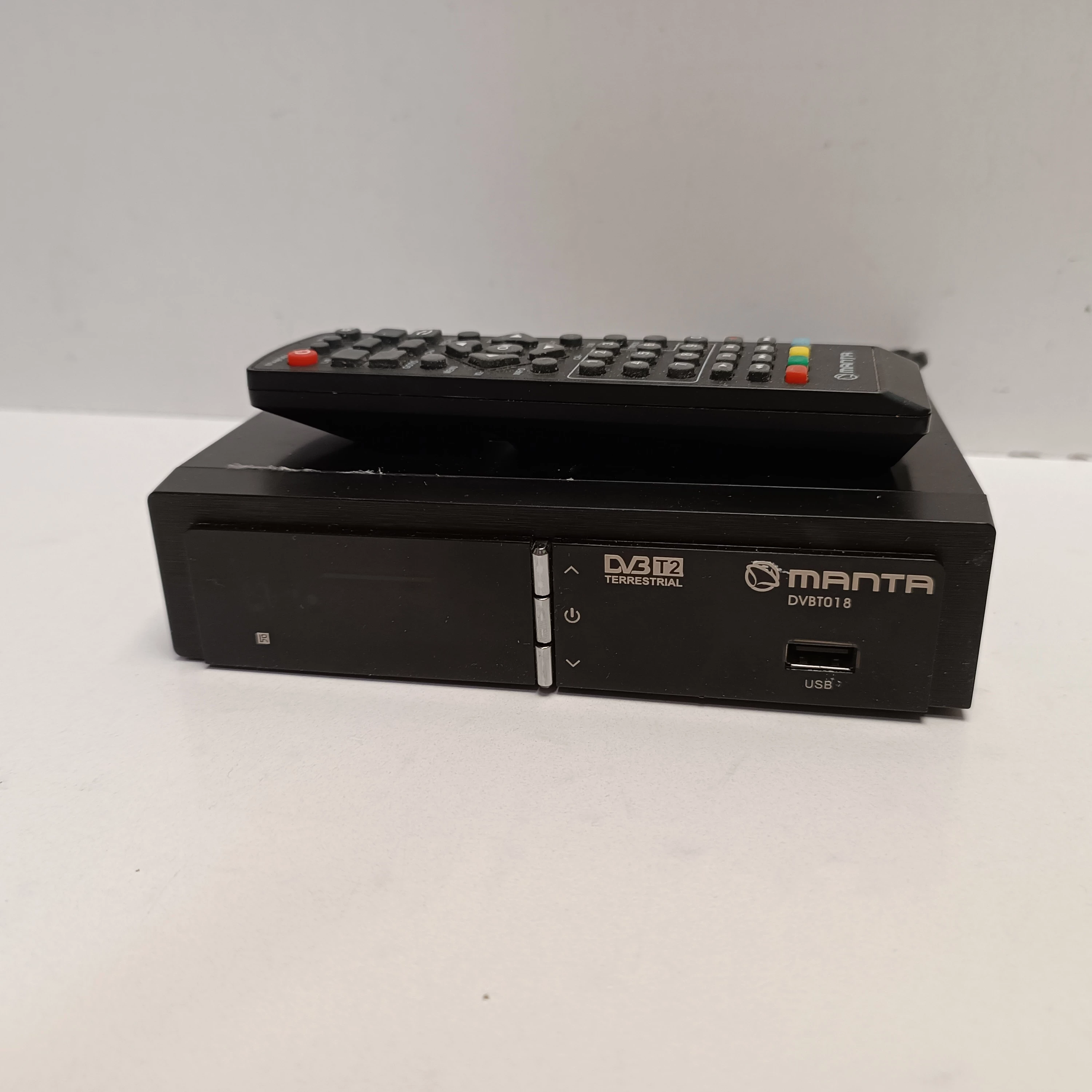 dekoder-manta-dvbt-2-dvbt018-dvb-t2hevc-ean-gtin-5907642619551