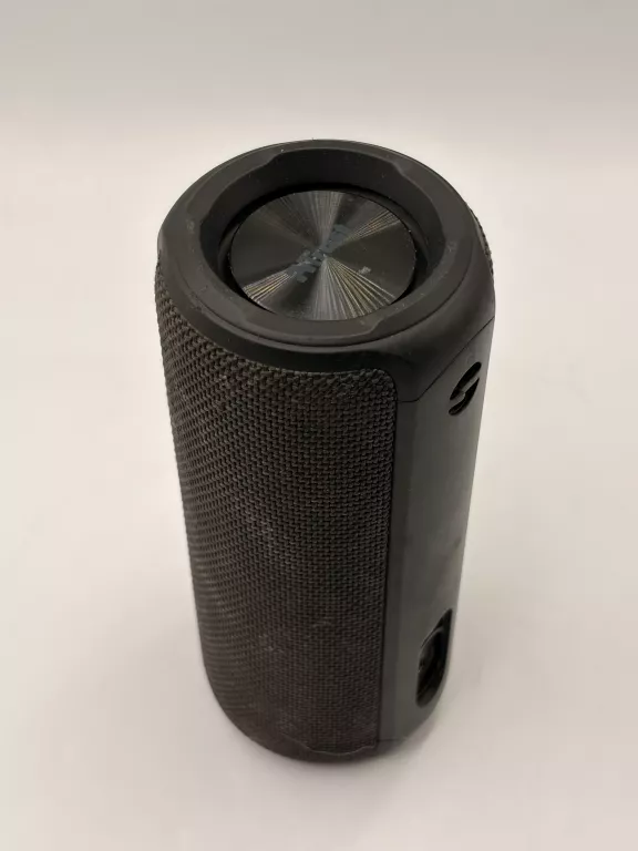 glosnik-przenosny-bluetooth-trust-23833-czarny-20w-moc-2000