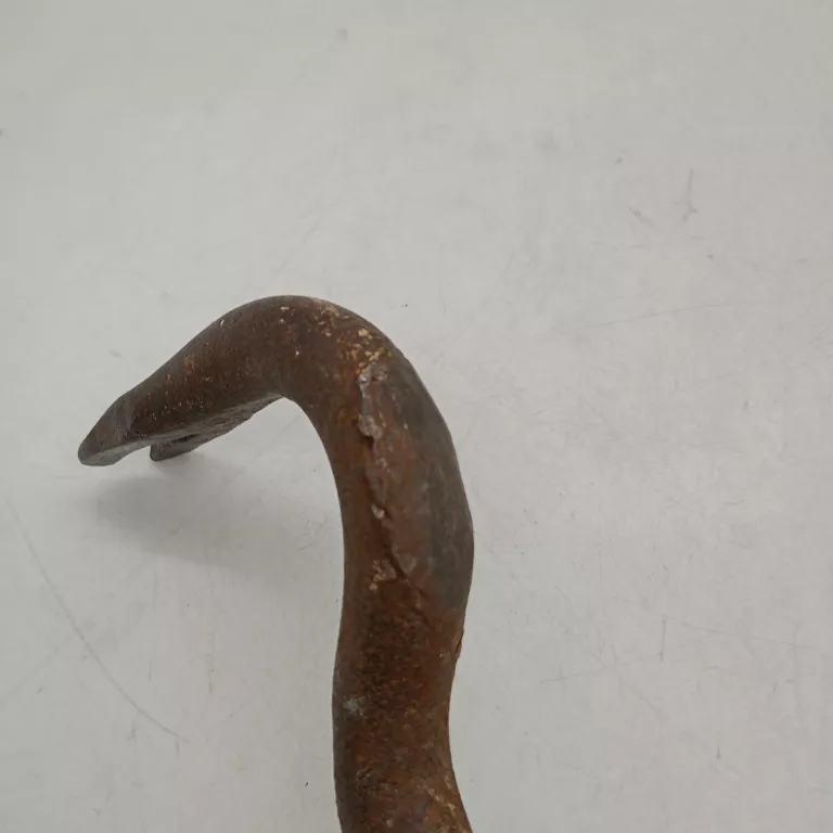 lom-breszka-wyciagania-gwozdzi-mocny-brecha-marka-248811-949960