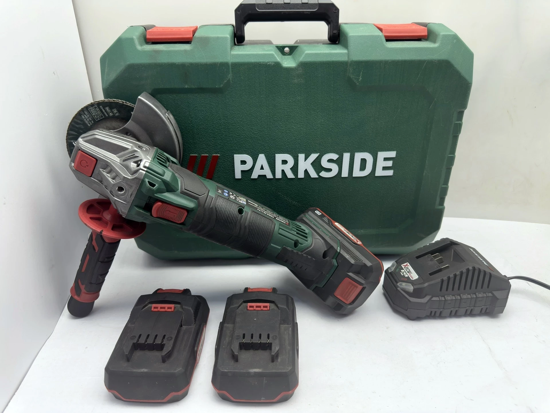 szlifierka-katowa-parkside-pwsa20-li-f4-walizka-3x-akumulator-ladowarka-tysiaclecia-3539-skarzysko-kamienna