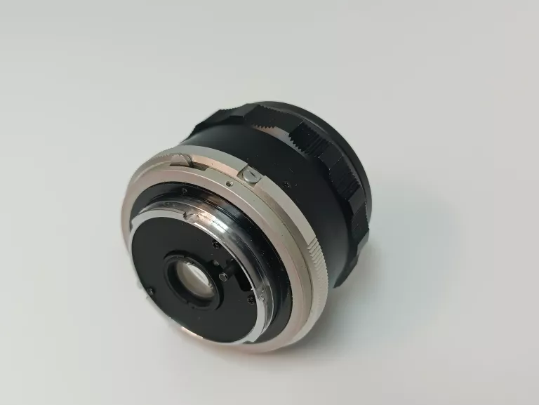 obiektyw-minolta-mc-rokkor-sg-28mm-135-kod-producenta-minolta-mc-wrokkor-sg-28mm-135