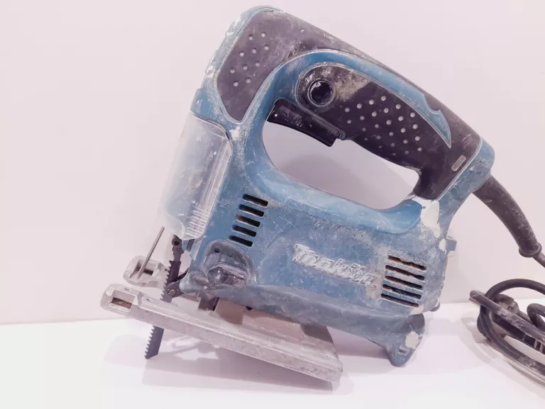 wyrzynarka-makita-4329-rodzaj-silnika-204657-221321