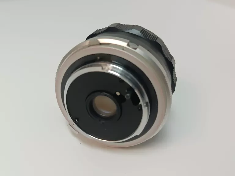 obiektyw-minolta-mc-rokkor-sg-28mm-135-typ-obiektywu-7120-4