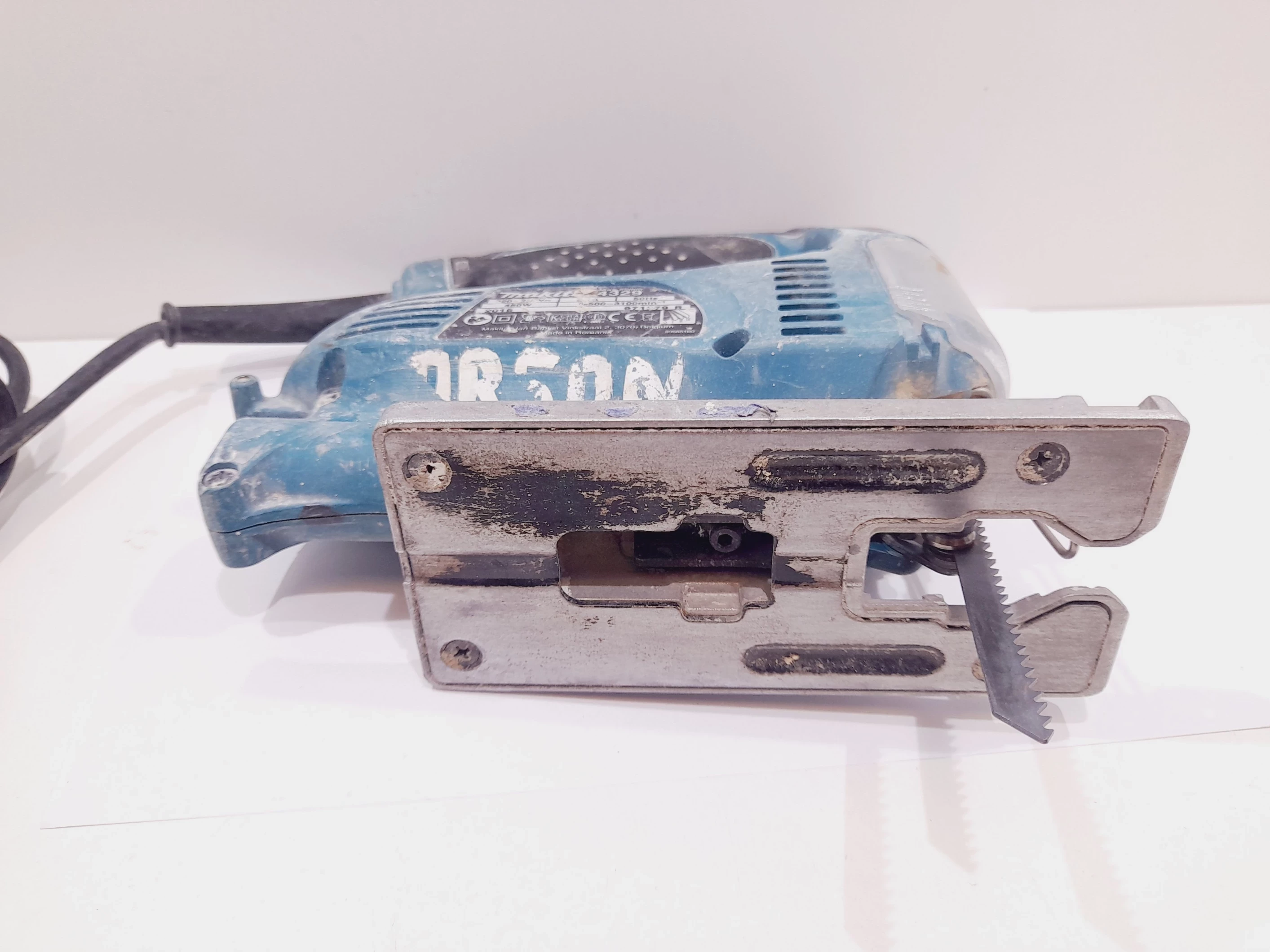 wyrzynarka-makita-4329-mocowanie-brzeszczotu-205041-222245