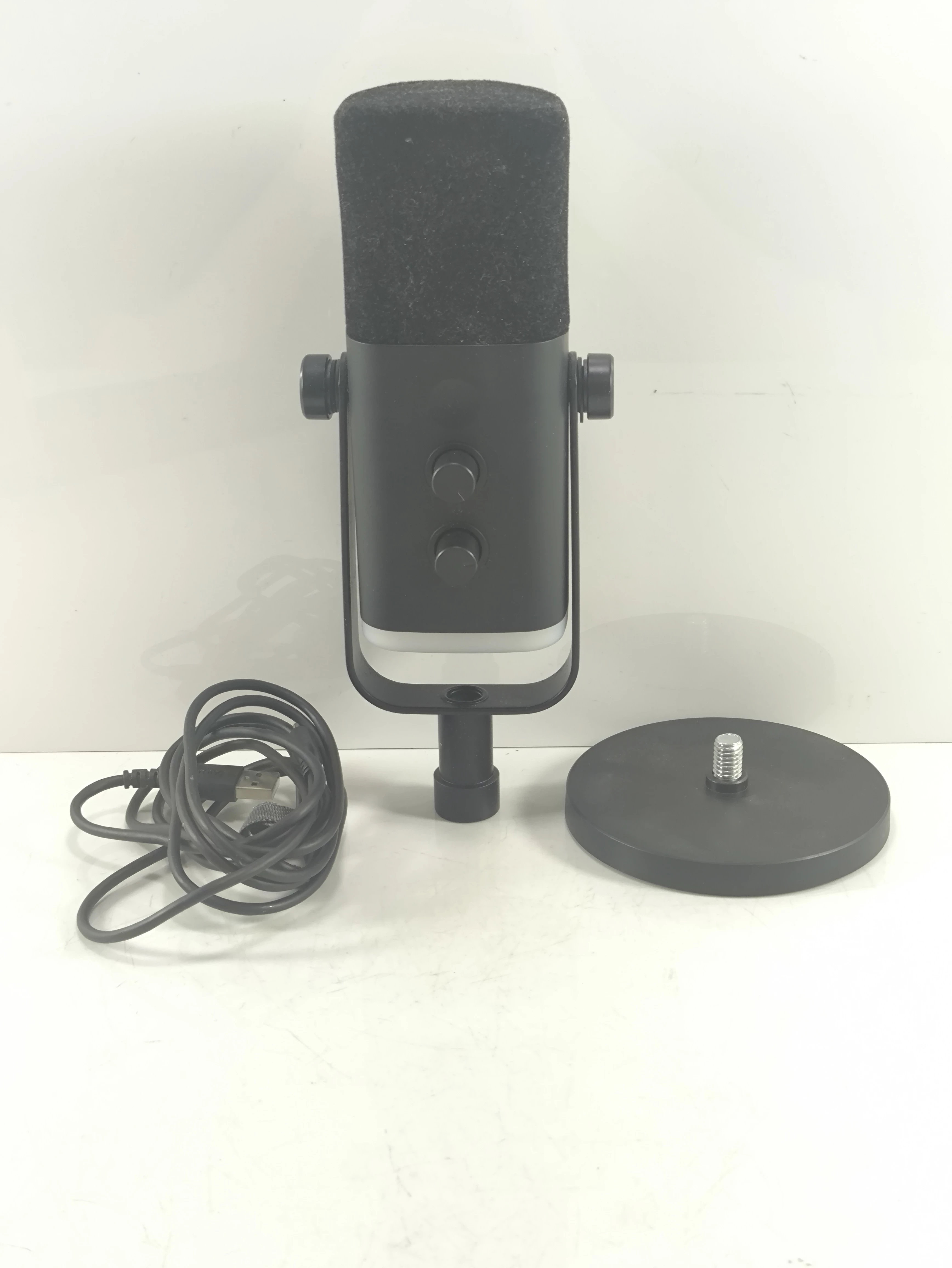 mikrofon-dynamiczny-studyjny-fifine-ampligame-am8-zastosowanie-249944-1785944