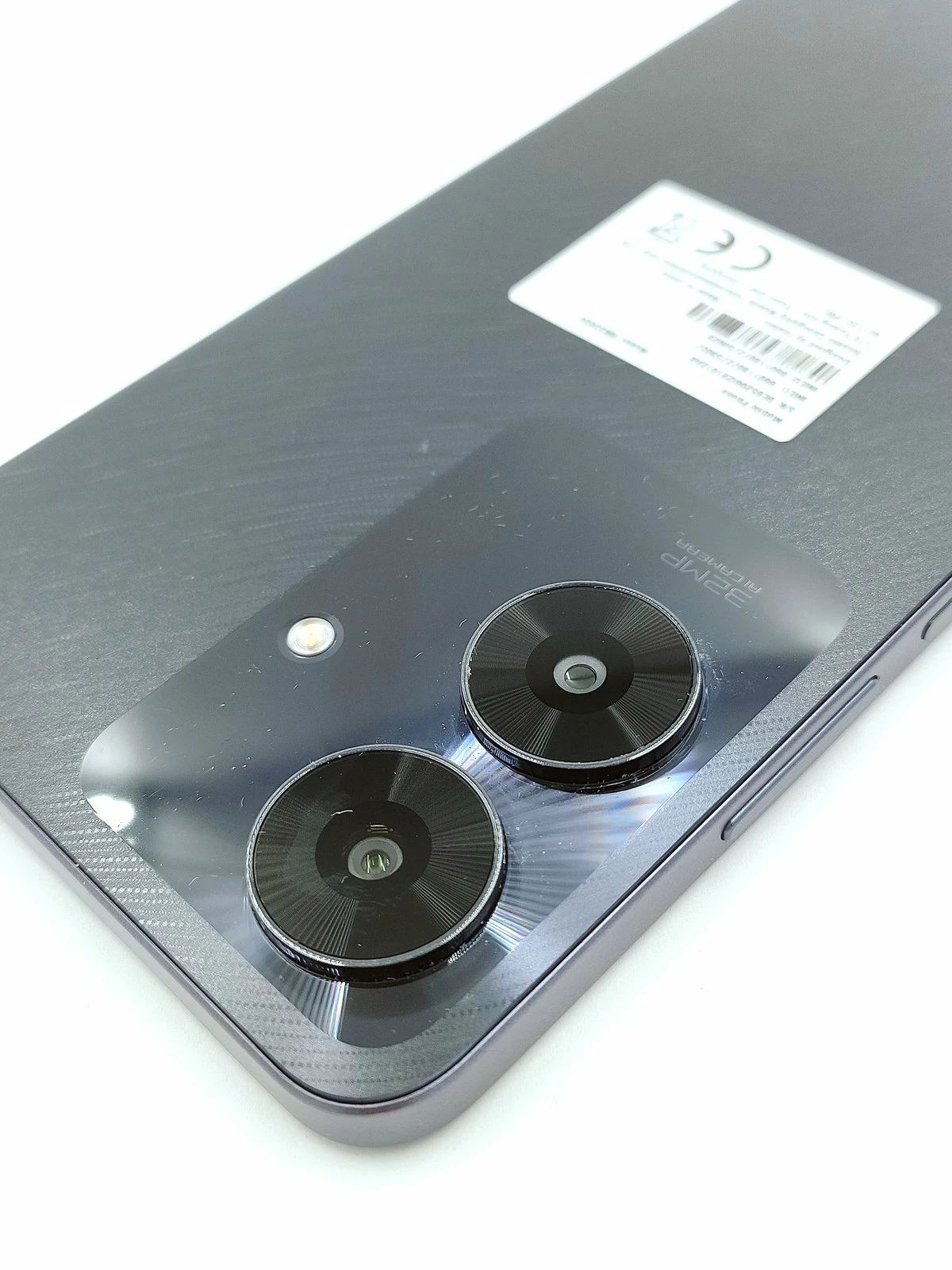 telefon-realme-note-60-364gb-system-operacyjny-4388-1