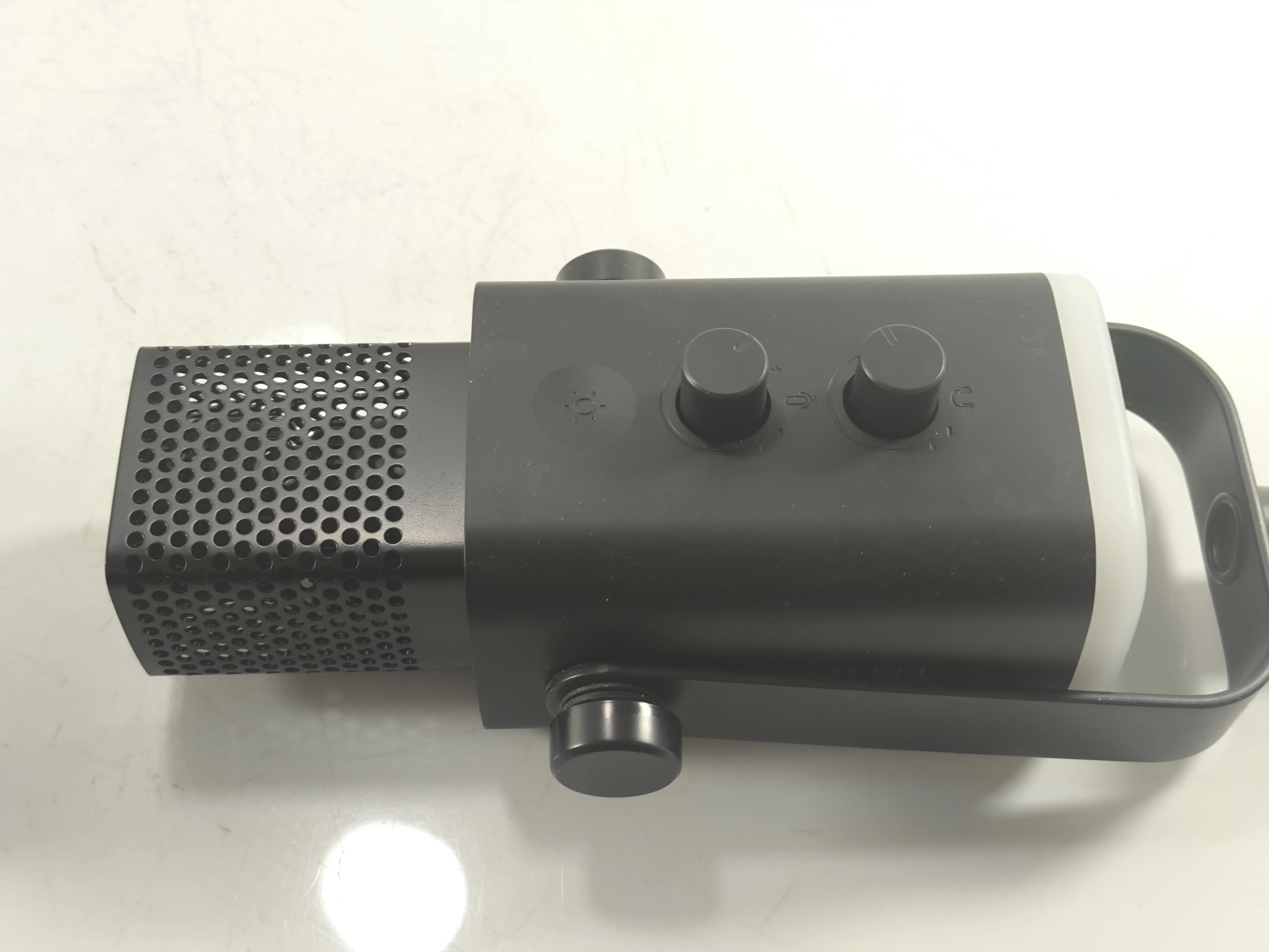 mikrofon-dynamiczny-studyjny-fifine-ampligame-am8-stan-11323-2