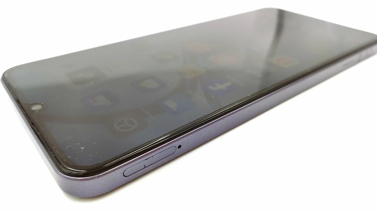 telefon-realme-note-60-364gb-kod-producenta-rmx3933