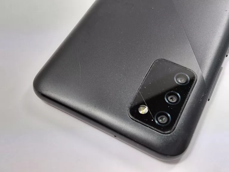 samsung-galaxy-a02s-332gb-przekatna-ekranu-650