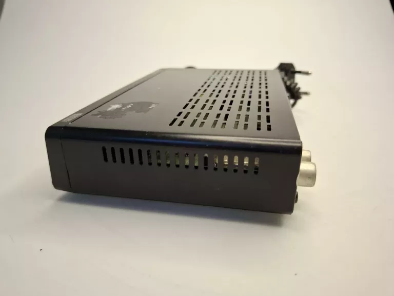 dekoder-dvb-t2-ferguson-ariva-t750i-stan-11323-2