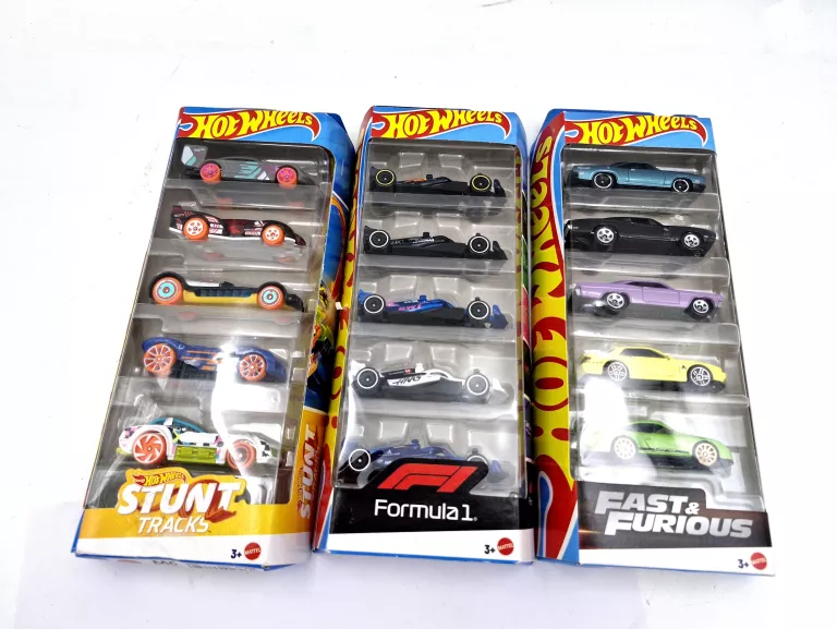 hot-wheels-zestaw-5-sztuk-rozne-aleje-jerozolimskie-33-warszawa-boonum