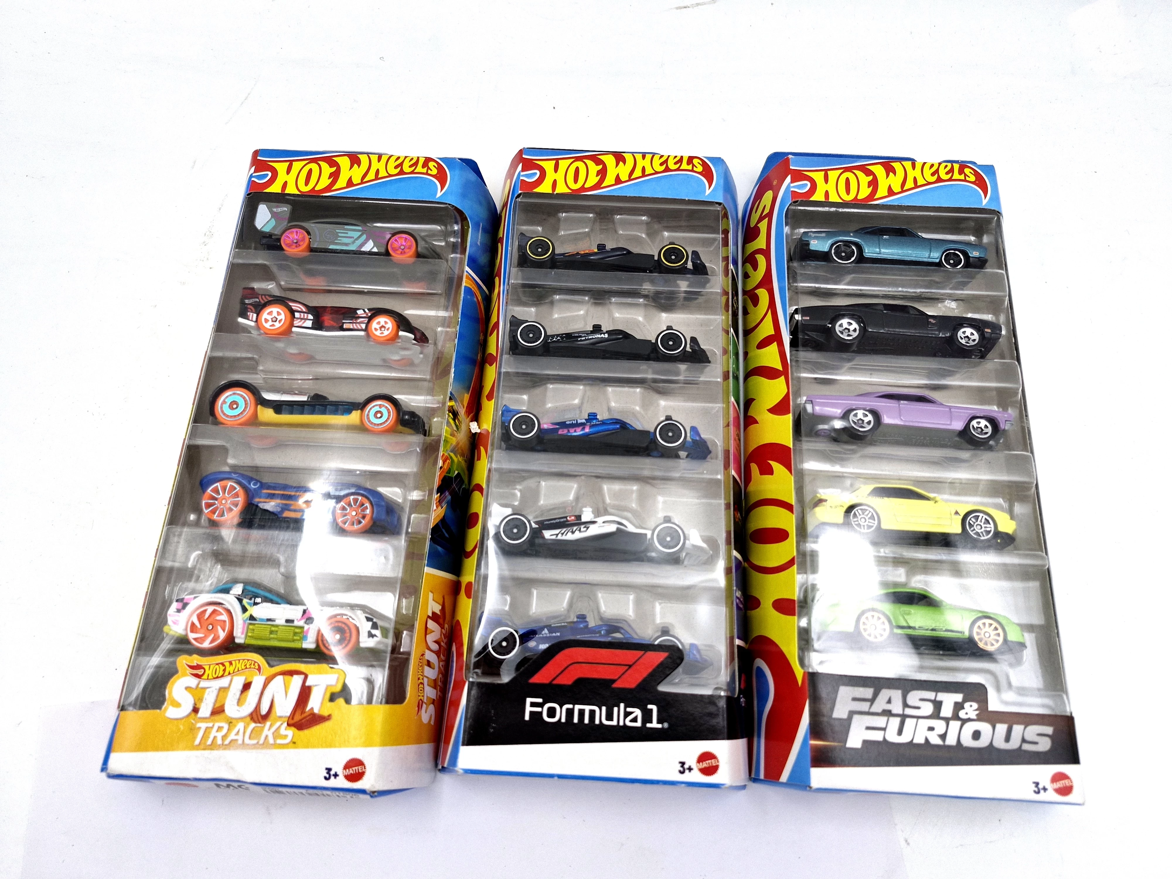 hot-wheels-zestaw-5-sztuk-rozne-aleje-jerozolimskie-33-warszawa-boonum