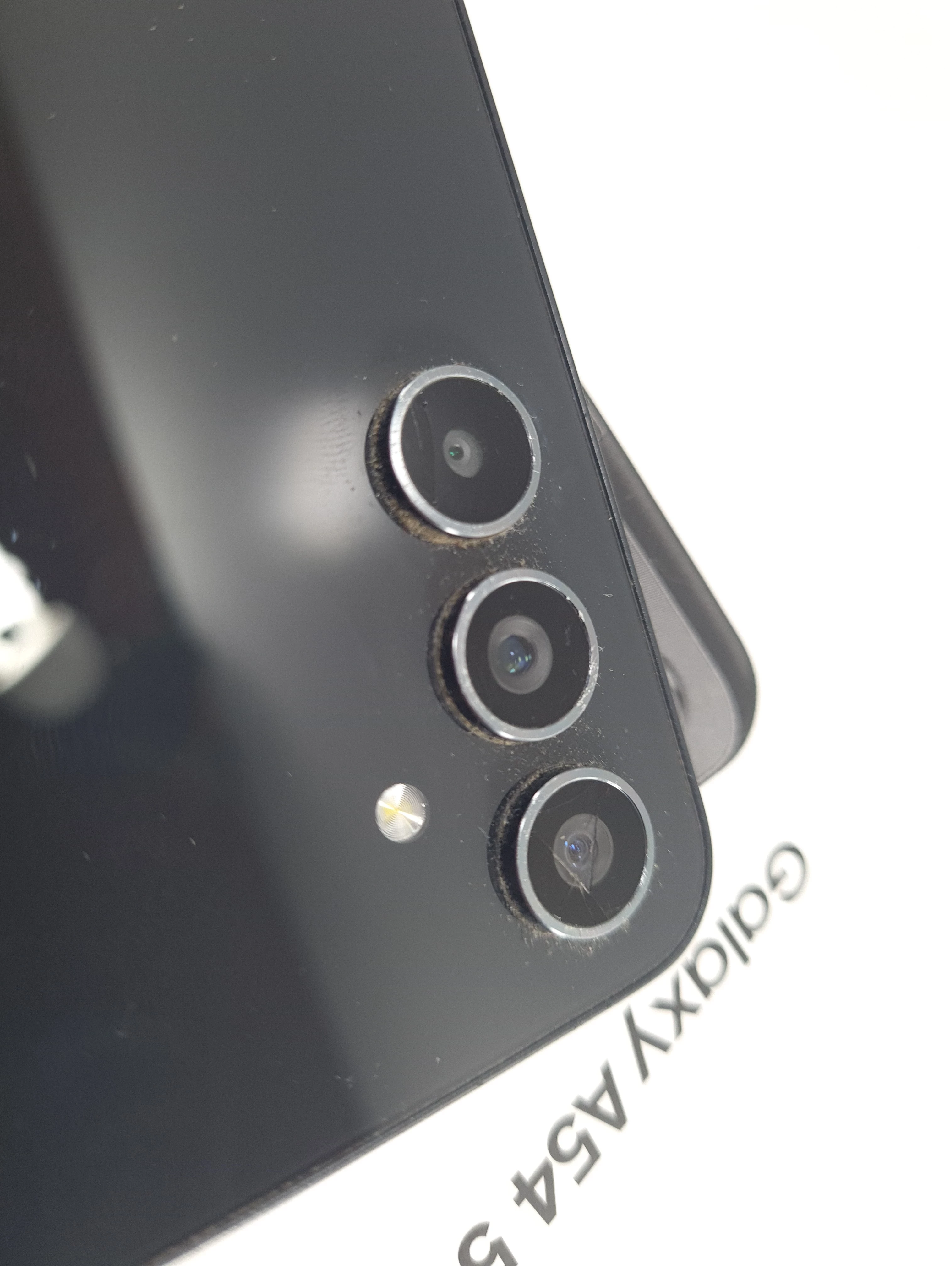 telefon-samsung-galaxy-a54-5g-8256-czarny-opis-kod-producenta-sm-a546bzkdeue