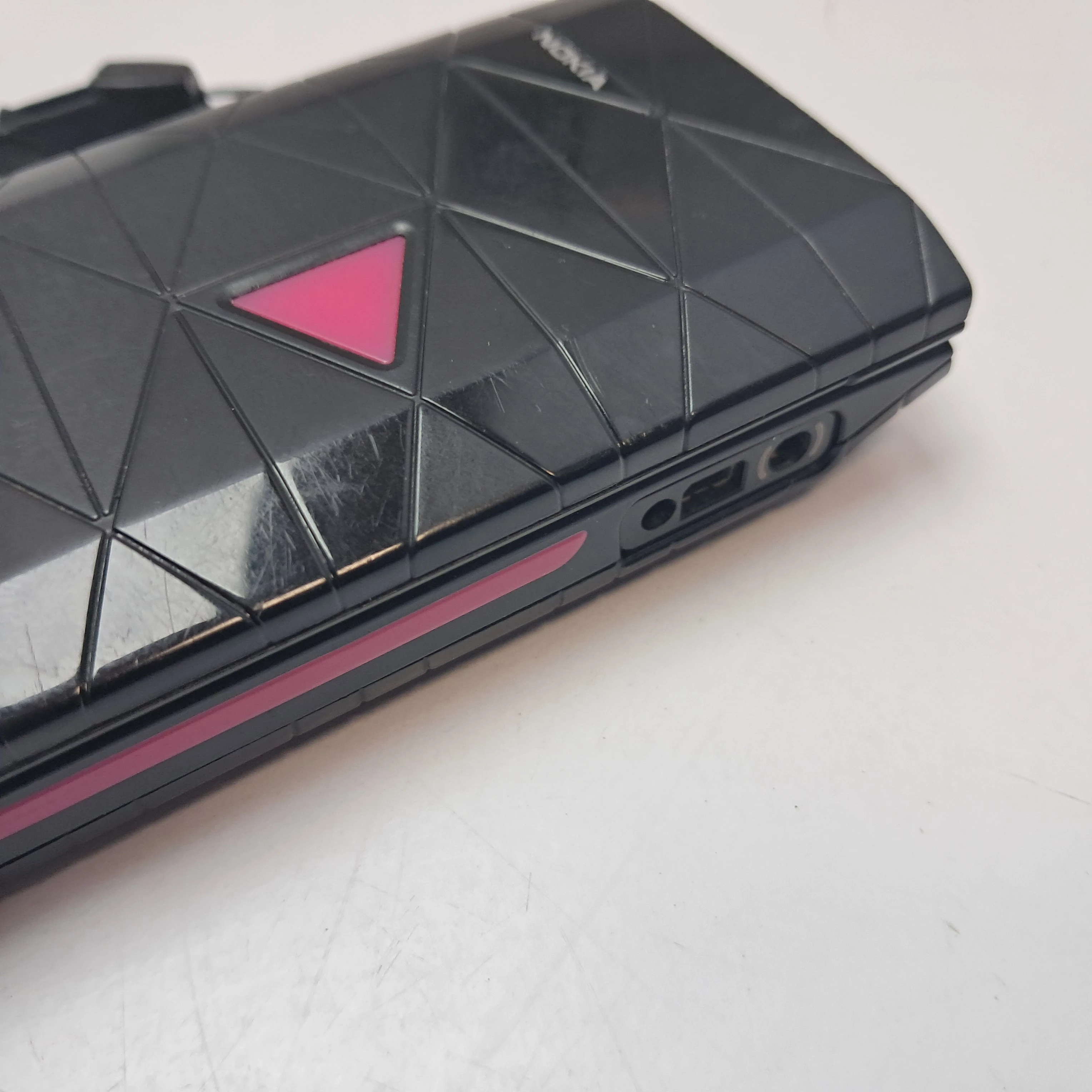 telefon-nokia-7070d-2-typ-202685-212933