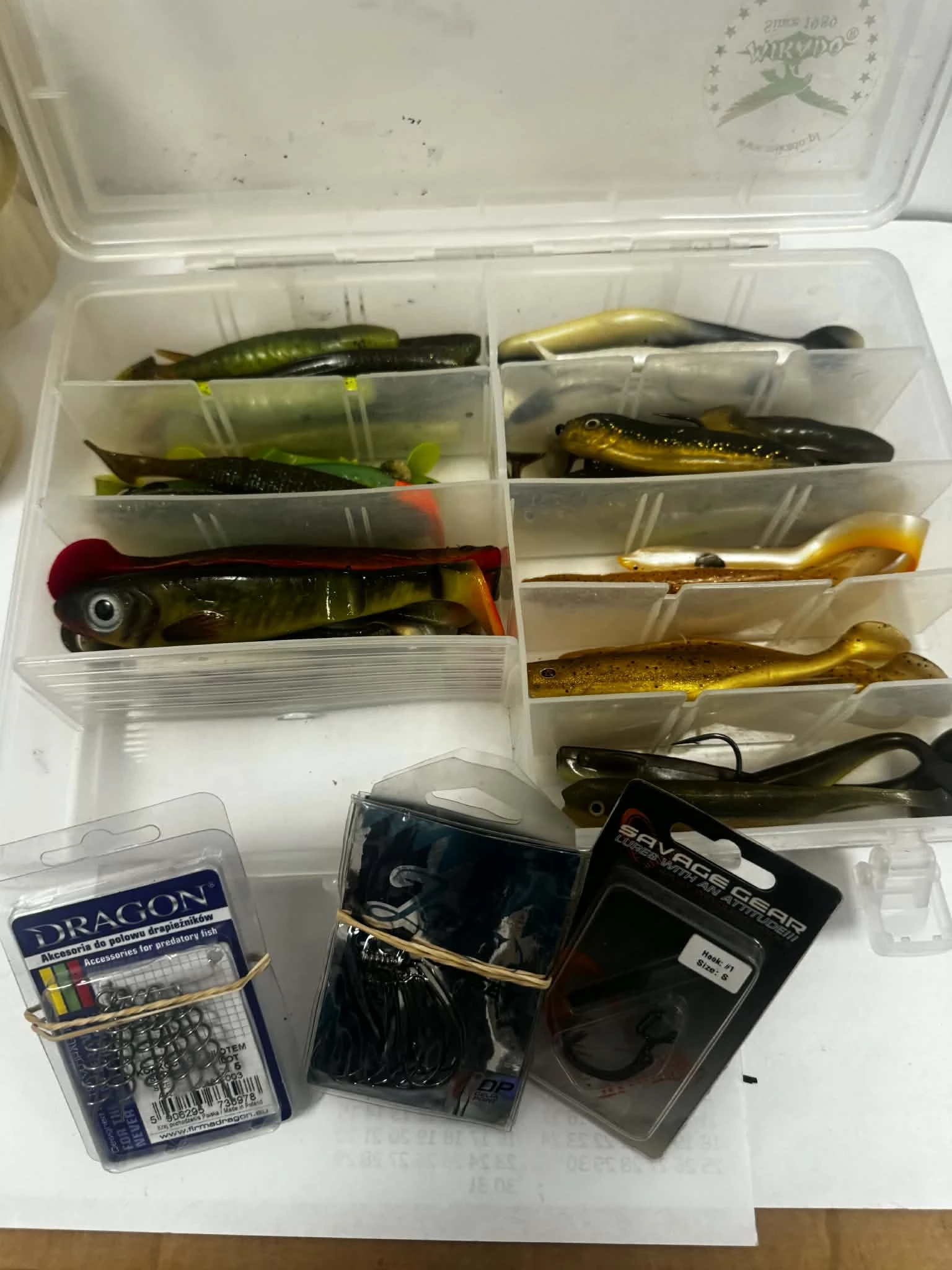 pudelko-z-przynetami-6-stan-11323-2