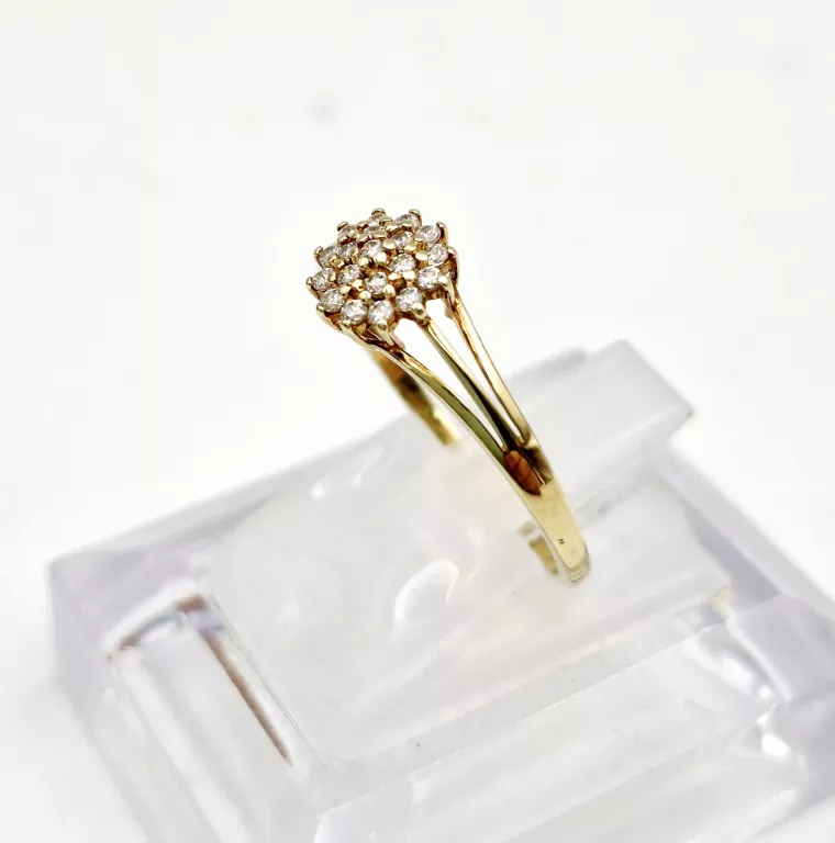 zloty-pierscionek-kwiat-z-cyrkoniami-333-r18-127g-ean-gtin-5900025319116