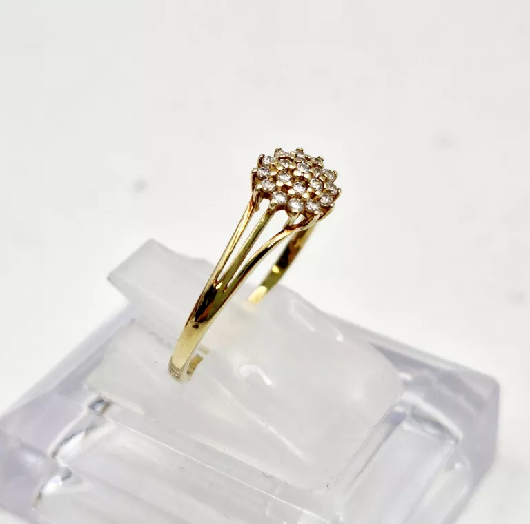 zloty-pierscionek-kwiat-z-cyrkoniami-333-r18-127g-stan-11323-2