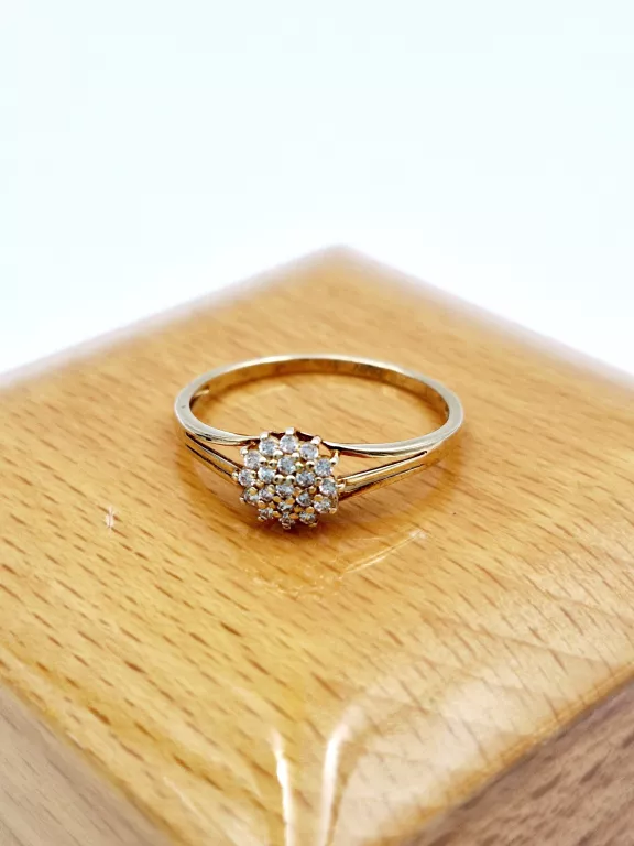 zloty-pierscionek-kwiat-z-cyrkoniami-333-r18-127g-rozmiarsrednica-wew-mm-372-18