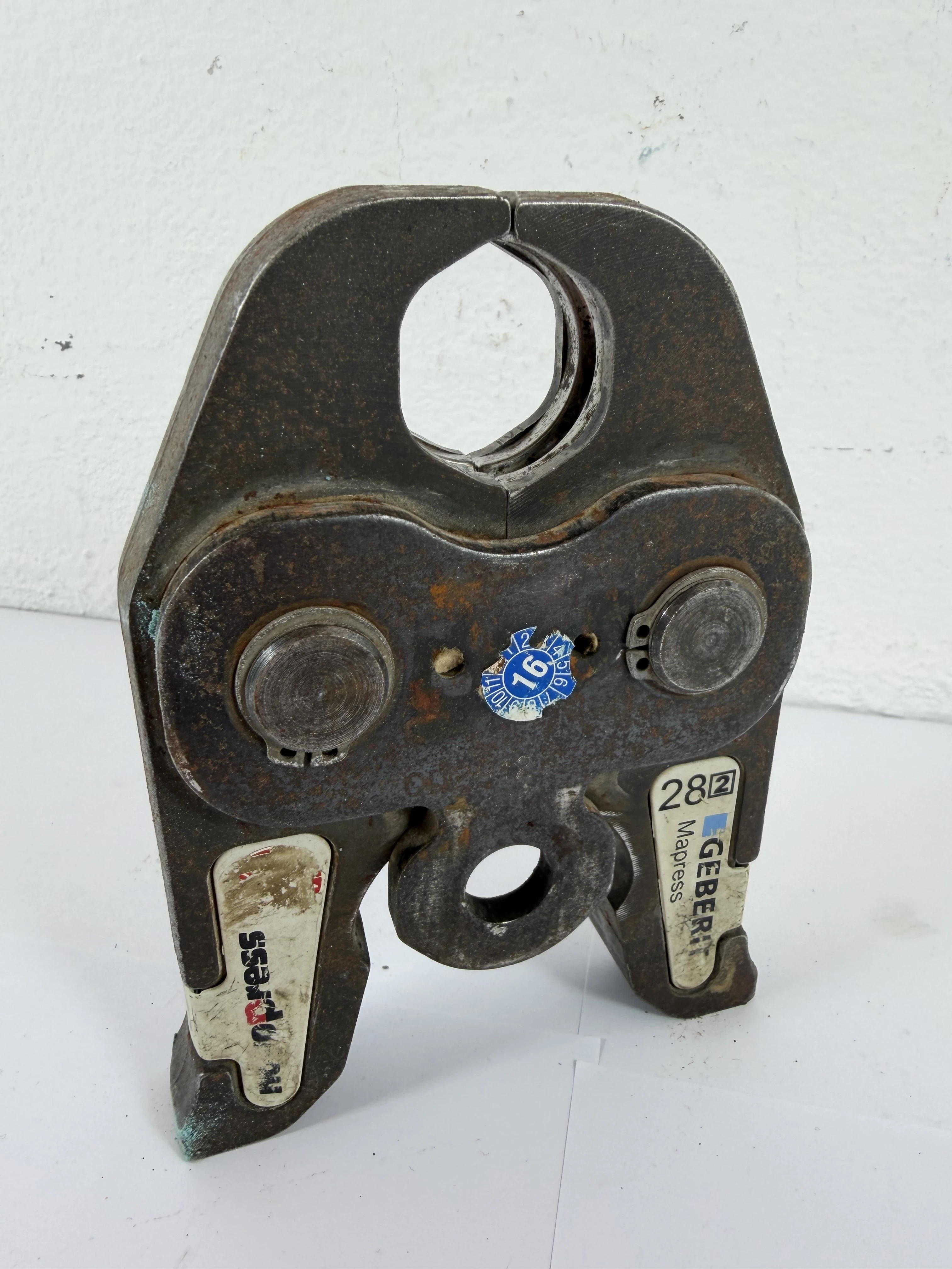 szceki-do-zaciskarki-rur-geberit-waliza-stan-11323-2