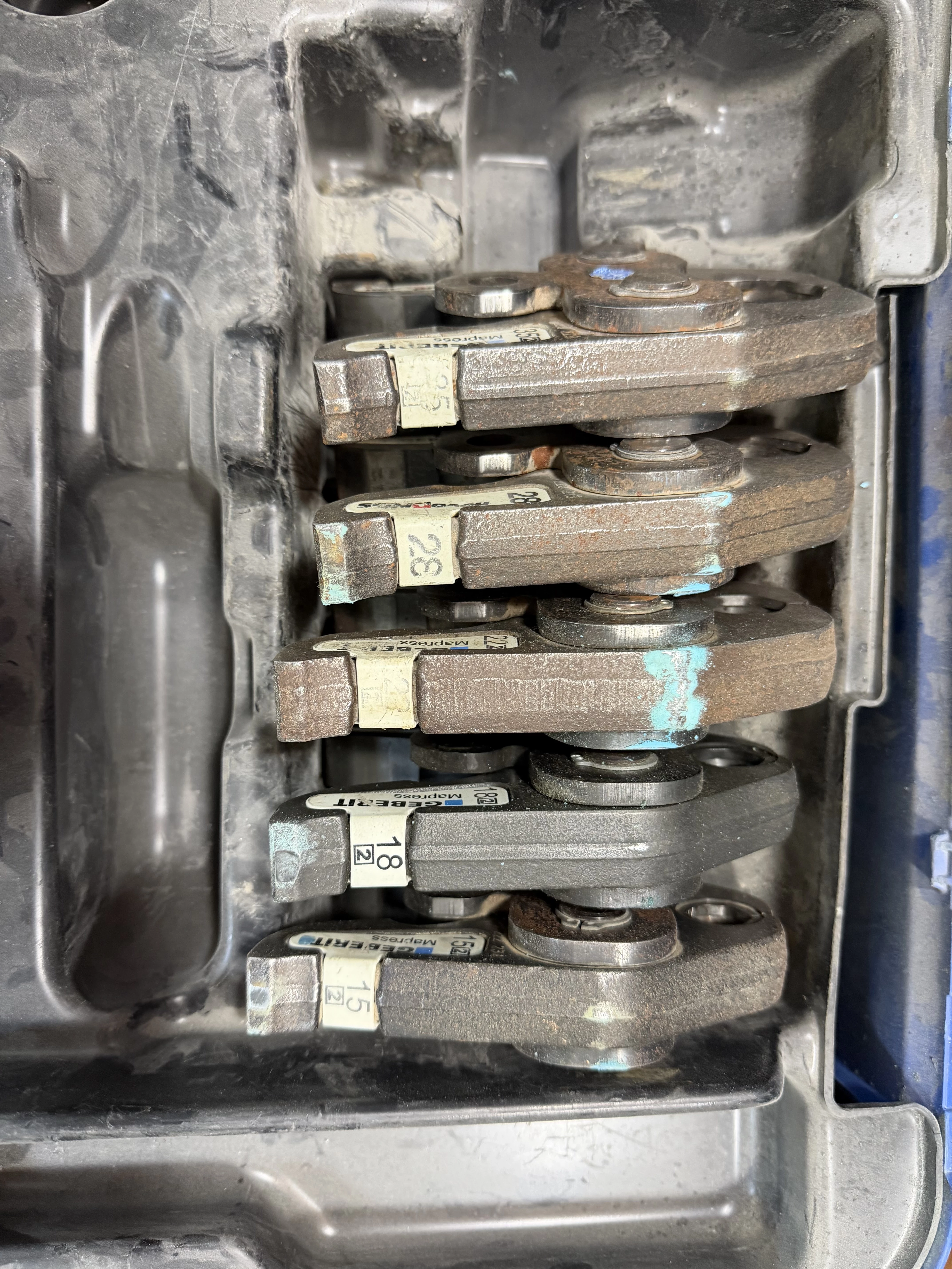 szceki-do-zaciskarki-rur-geberit-waliza-wp-167-slubice