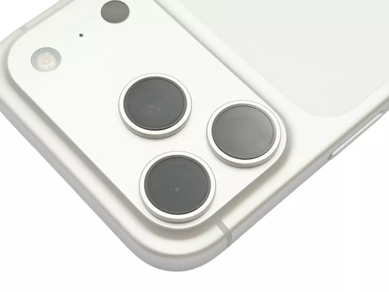 telefon-apple-iphone-17-pro-5g-256gb-63-srebrny-nieaktywowany-opis-typ-202685-212929