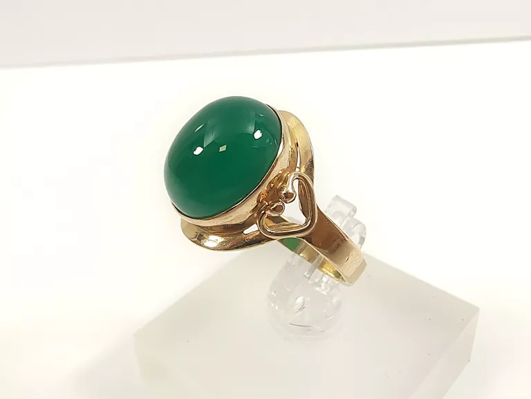 zloty-pierscionek-z-zielonym-kamieniem-p585-375g-r14-waga-198