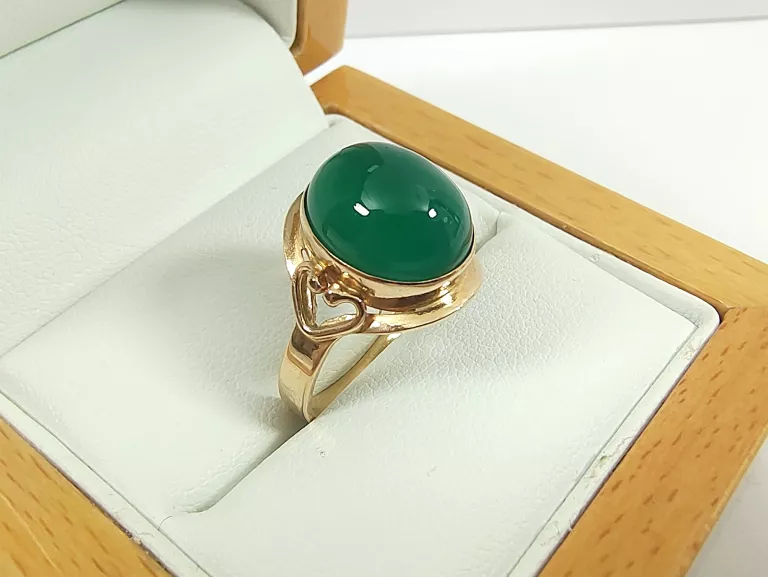 zloty-pierscionek-z-zielonym-kamieniem-p585-375g-r14-stan-11323-2