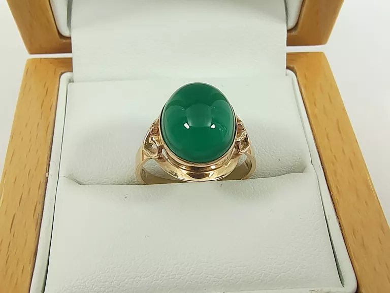 zloty-pierscionek-z-zielonym-kamieniem-p585-375g-r14-ean-gtin-5904921800211