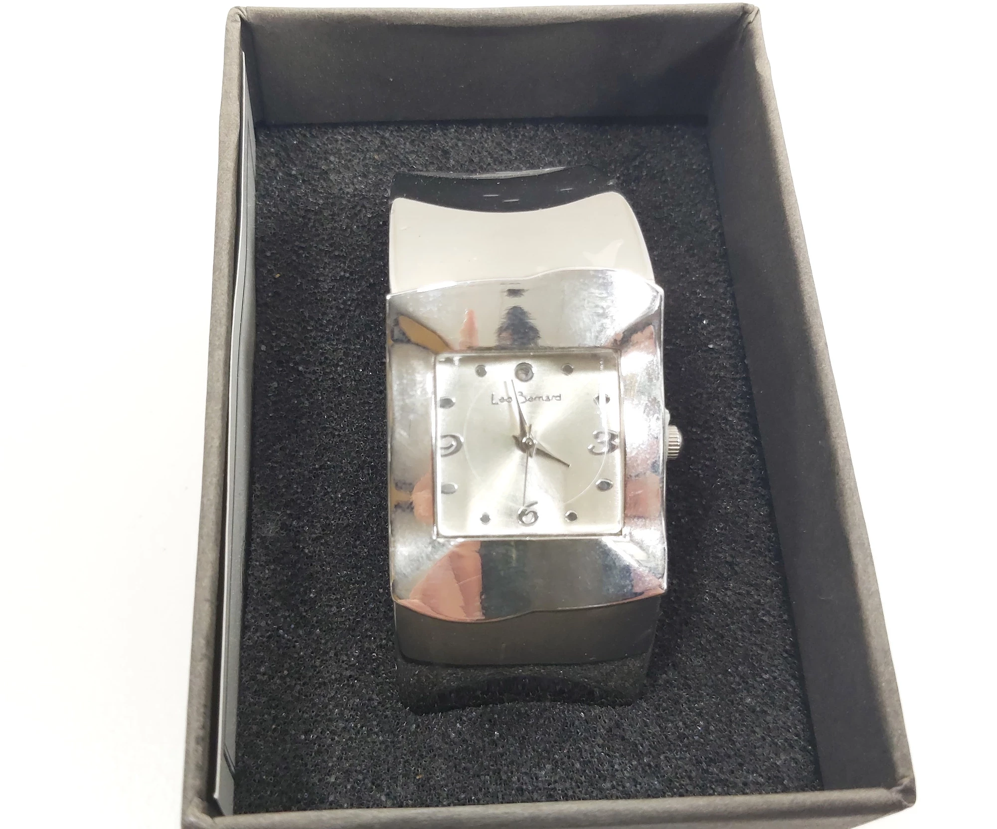 zegarek-damski-leo-bernard-pud-mickiewicza-1-nidzica