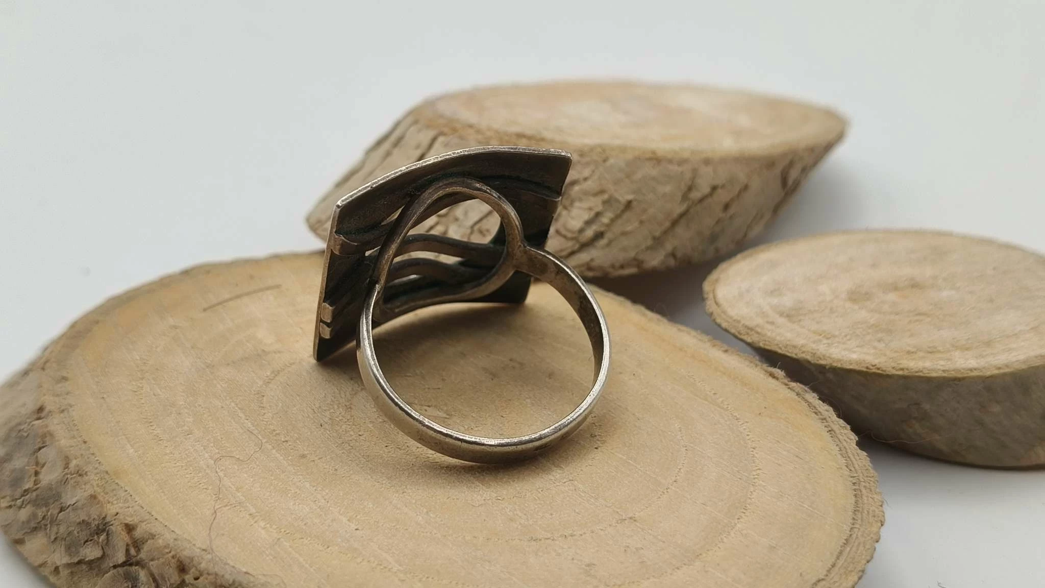 srebrny-pierscionek-588g-p-925-r-20-rodzaj-2205-2