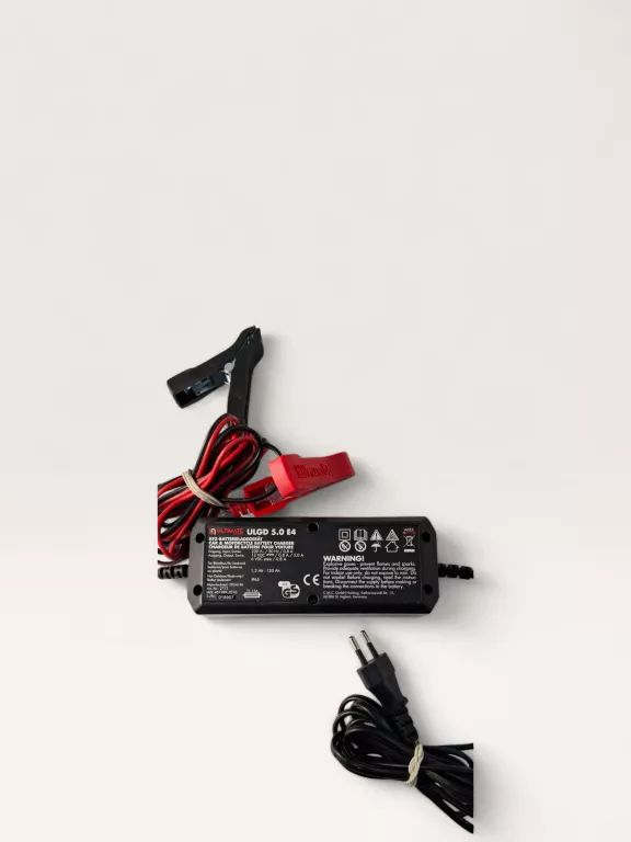 ladowarka-do-akumulatorow-prostownik-ultimatespeed-ulgd50-e4-ean-gtin-4019641051742