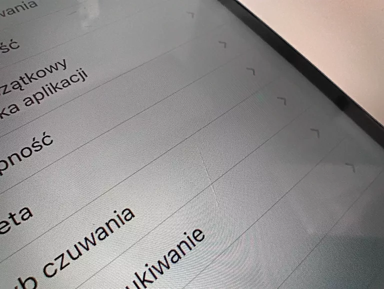 telefon-apple-iphone-11-64gb-bateria-serwis-75-stan-11323-2