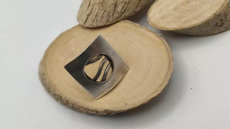 srebrny-pierscionek-588g-p-925-r-20-ean-gtin-5905868206647