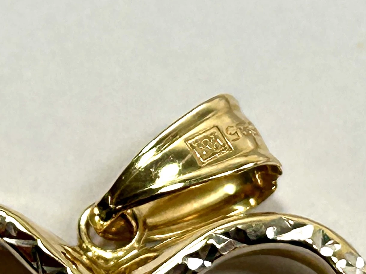 zlota-zawieszka-serce-z-dodatkiem-bialego-zlota-pr585-w098g-material-15835-2