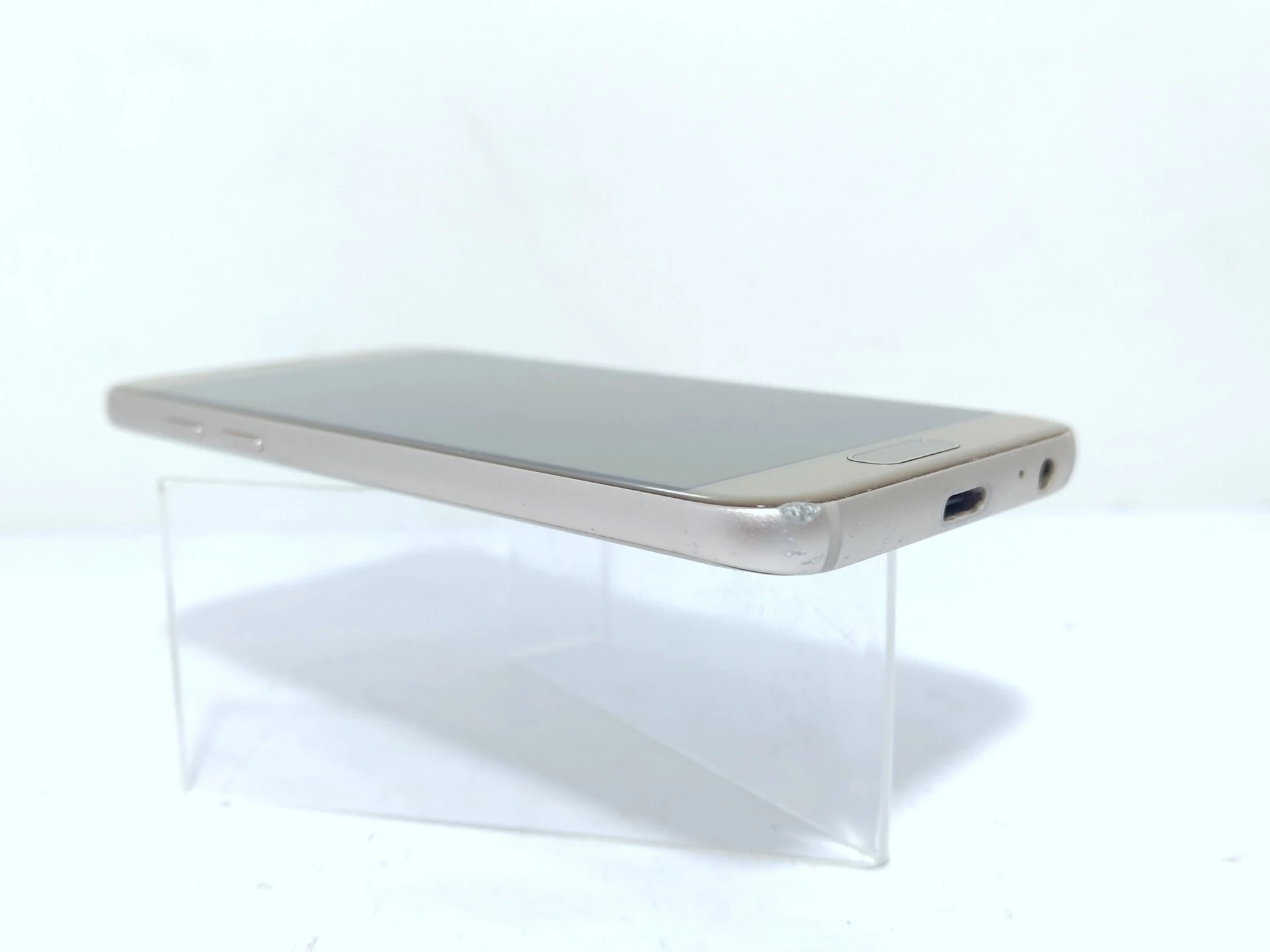 telefon-samsung-galaxy-a3-2017-216gb-pojemnosc-akumulatora-2350