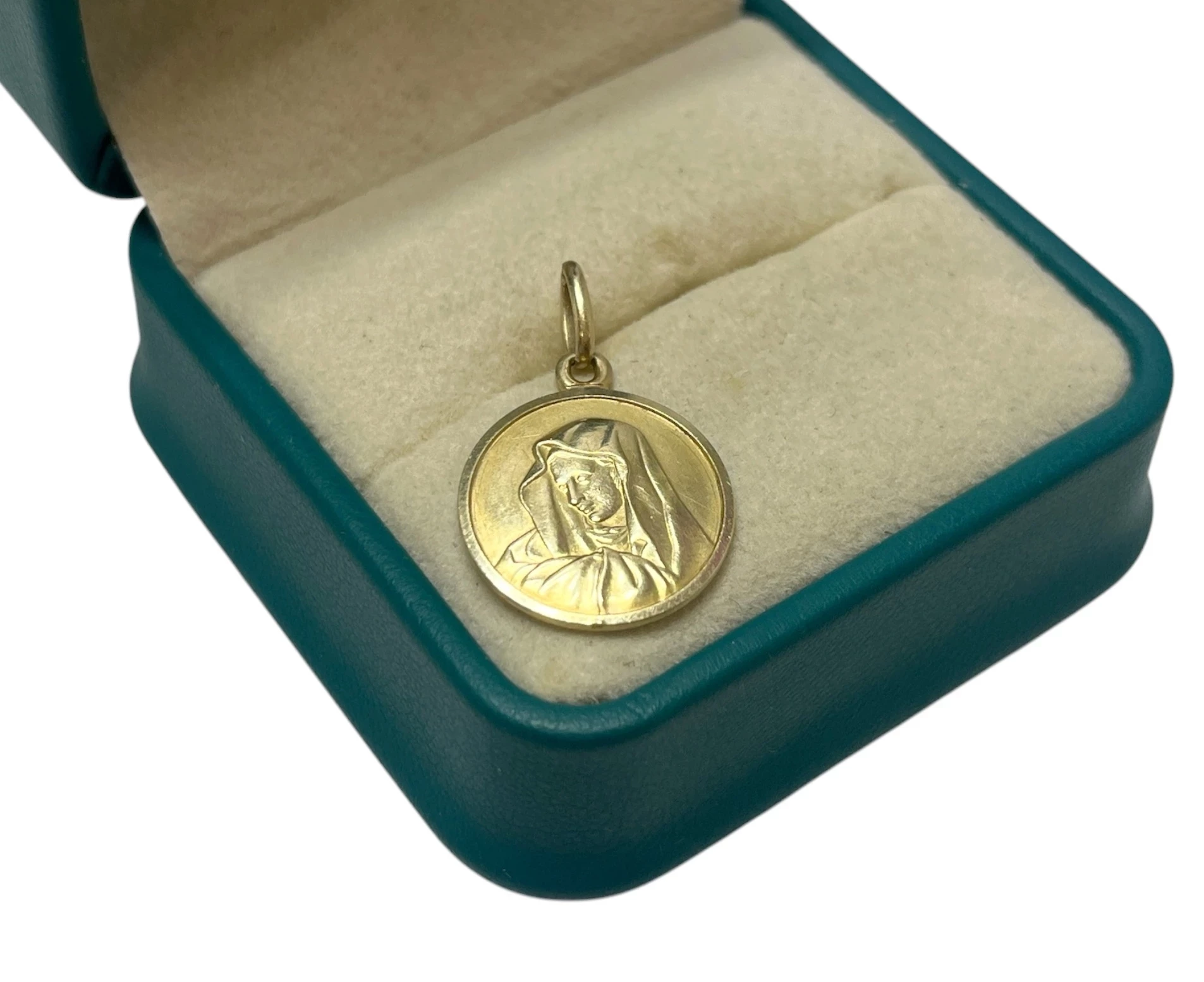 zloty-medalik-z-matka-boska-proba-333-205g-szer-16cm-stan-11323-2