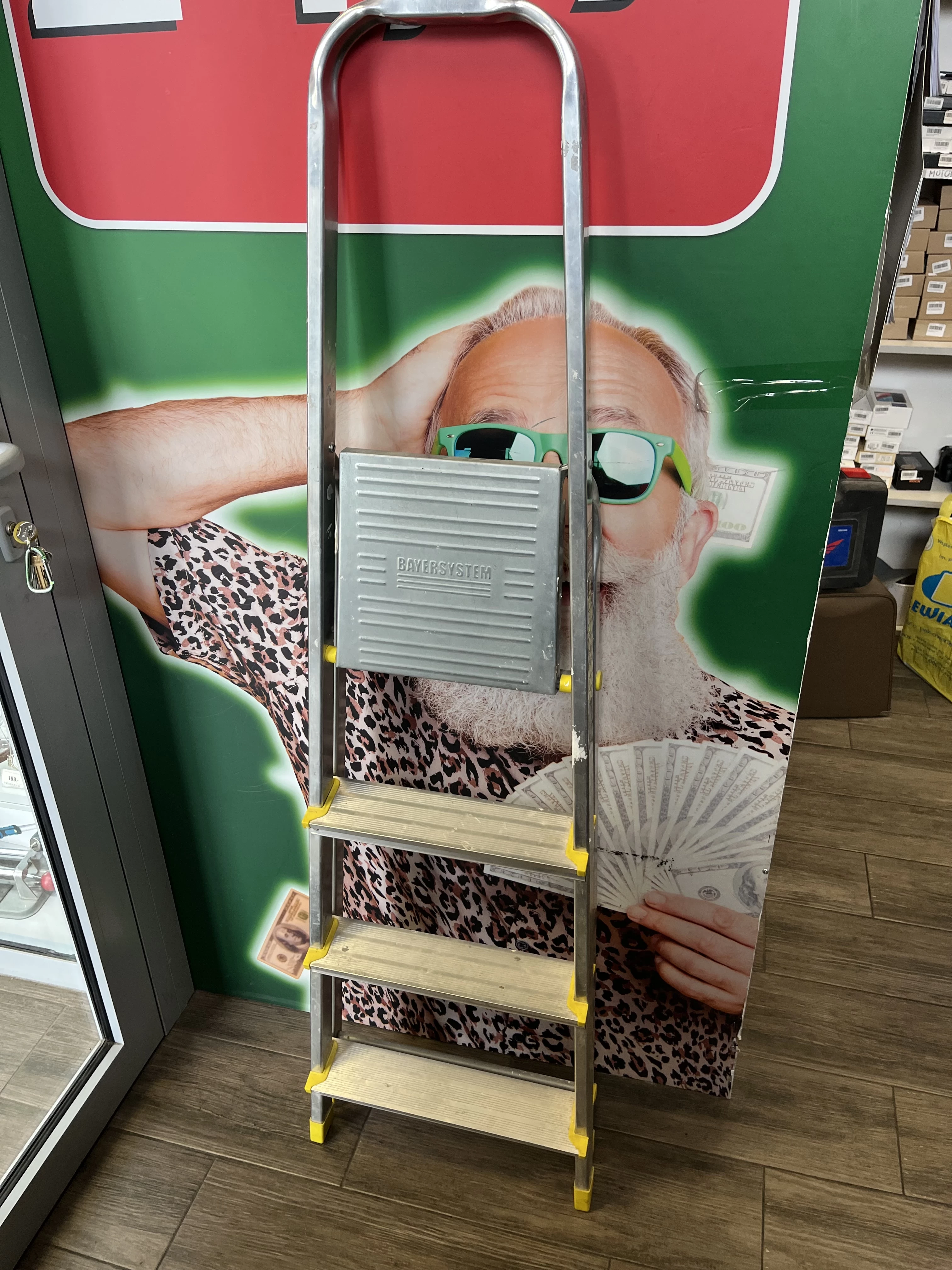 drabina-bayersystem-aluminium-4-osiedle-teatralne-3u15-krakow