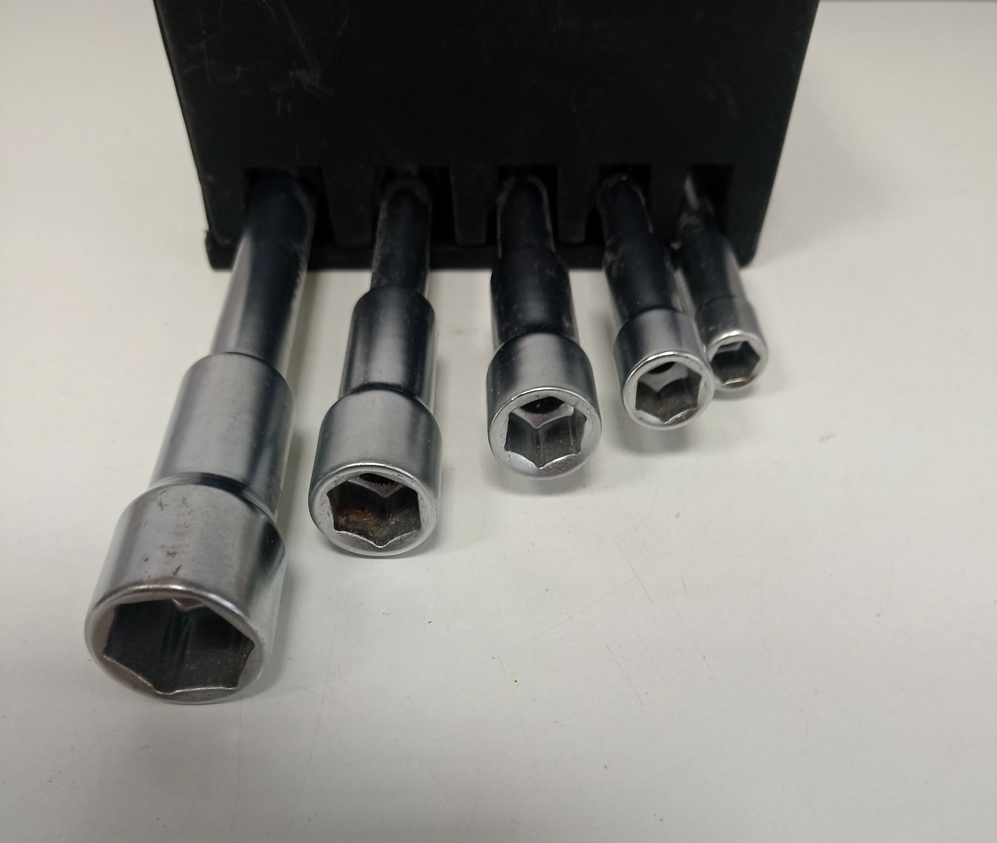 zestaw-kluczy-nasadowych-werckmann-5-sztuk-stan-11323-2