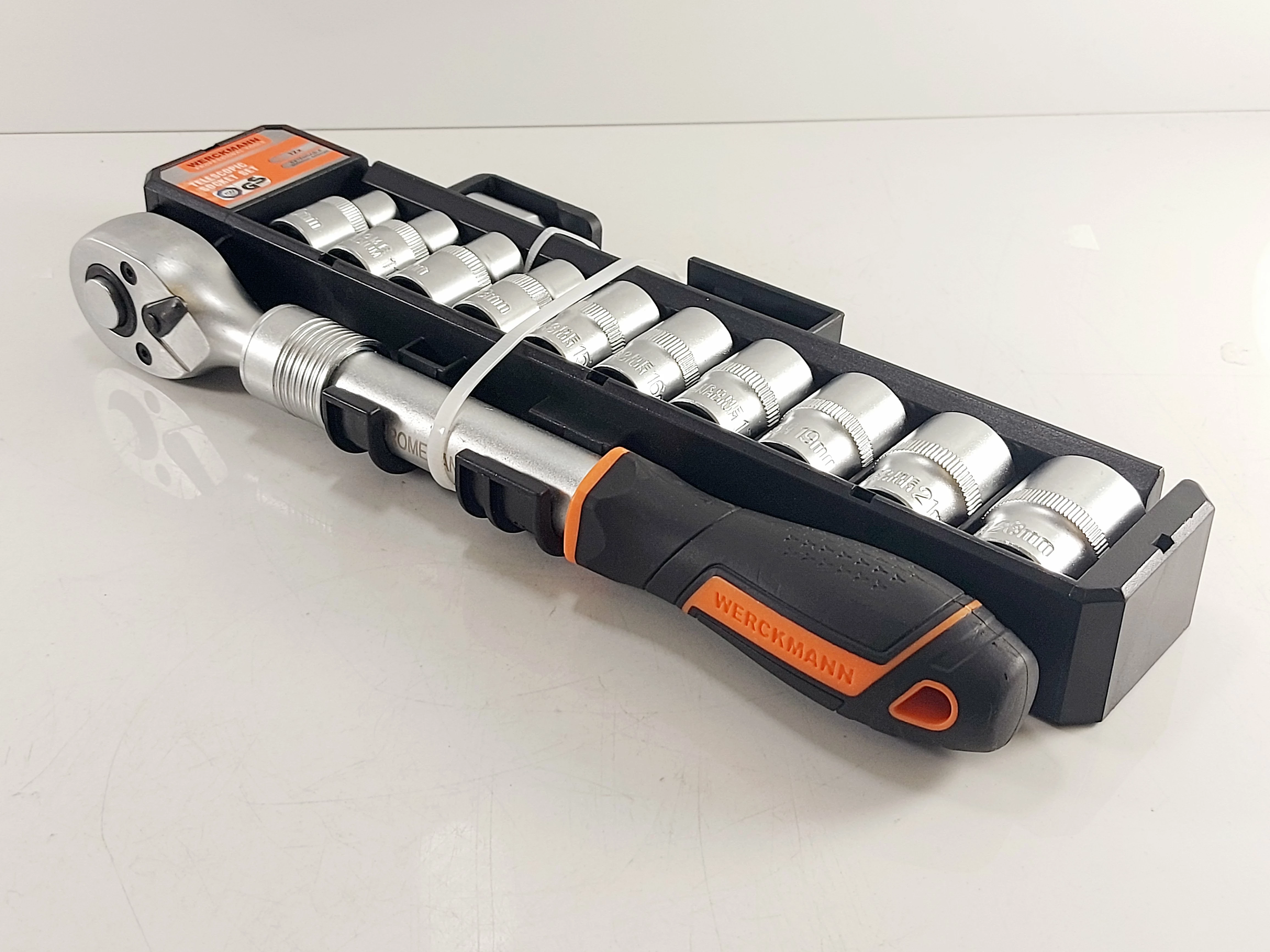 grzechotka-z-kluczami-nasadowymi-werckmann-ean-gtin-8718964215416